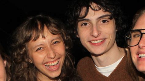 elsie richter|Finn Wolfhard’s Girlfriend: Everything To Know About Elsie。